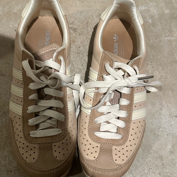 adidas Original Japan Beige Sneakers - Picture 2 of 8